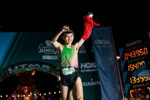 BIB: 1003, 140, 043950, 100, 400, 12550
                            <button type="button" onclick="openModal(24850232)" class="btn btn-primary btn-sm float-right btn-popup" data-toggle="modal" data-target=".modal-high-quality">
                        <i class="fas fa-shopping-cart"></i> Add to Cart
                    </button>
                                            <button type="button" onclick="isThisMe(24850232, true)" class="btn btn-success btn-sm float-right btn-popup btn-isme hidden" data-toggle="tooltip" data-placement="bottom" title="นี่คือรูปของคุณใช่ไหม คลิกที่นี่เพื่อเอาเข้าอัลบั้ม">
                        <i class="fas fa-plus"></i> Add to album
                    </button>
                    <button type="button" onclick="isThisMe(24850232, false)" class="btn btn-warning btn-sm float-right btn-popup btn-isnotme hidden">
                        <i class="fas fa-ban"></i> Remove from album
                    </button>